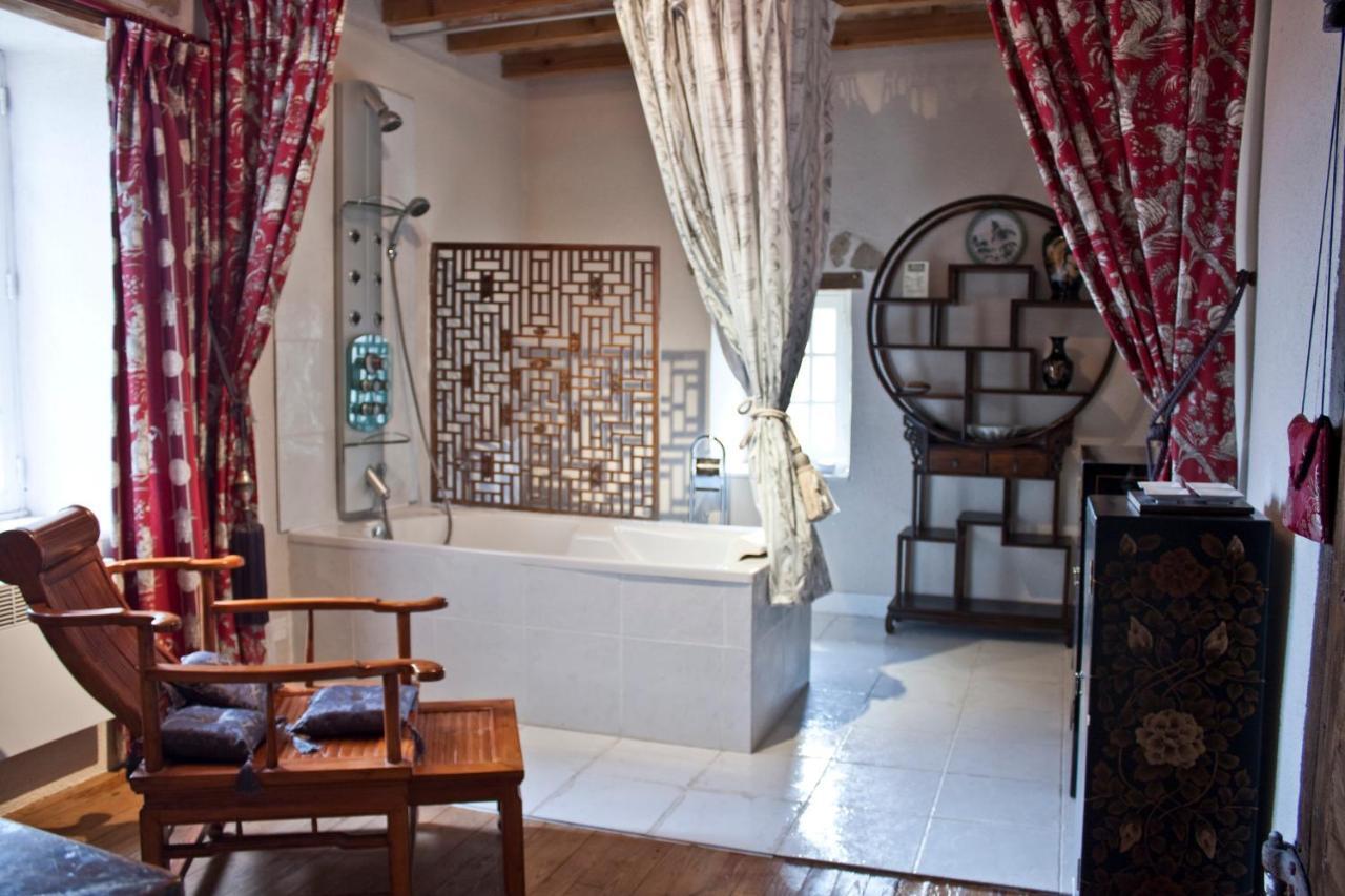 Olliergues Chateau De Chantelauze מראה חיצוני תמונה