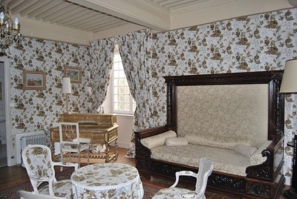 Olliergues Chateau De Chantelauze חדר תמונה