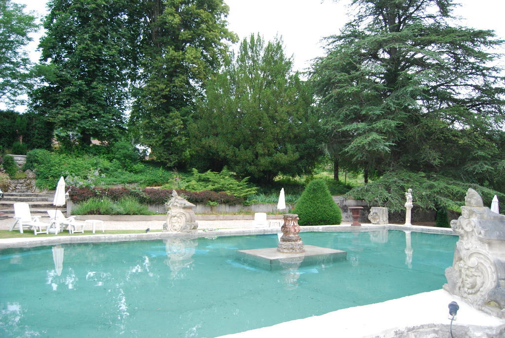 Olliergues Chateau De Chantelauze מראה חיצוני תמונה