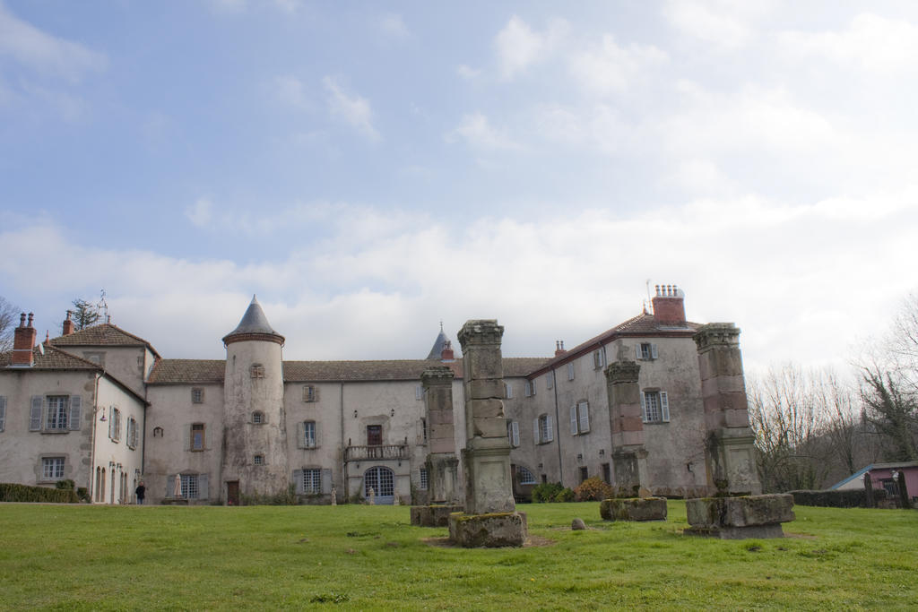Olliergues Chateau De Chantelauze מראה חיצוני תמונה